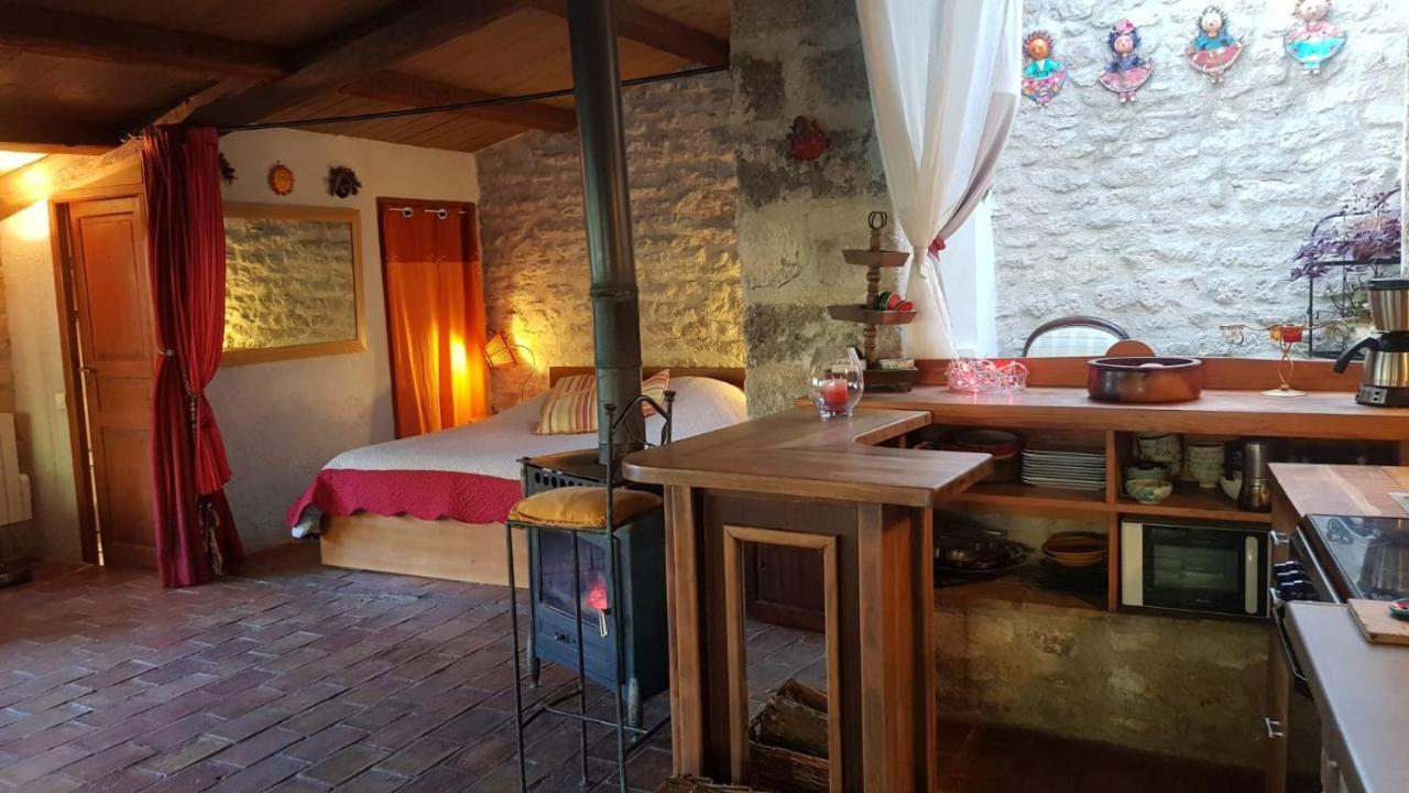 Mazet de Mô Vila Uzès Exterior foto